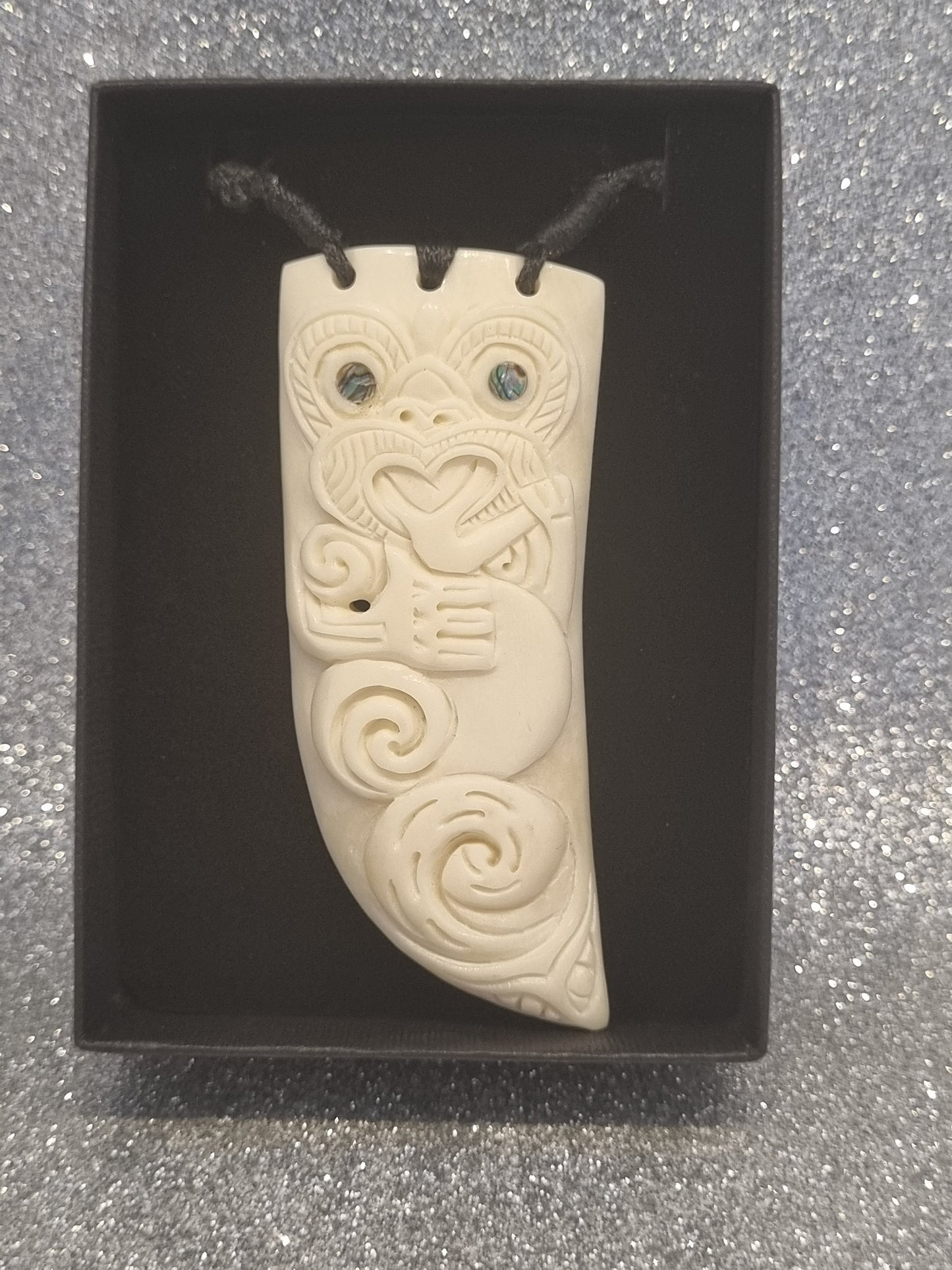 Niho Bone Carving