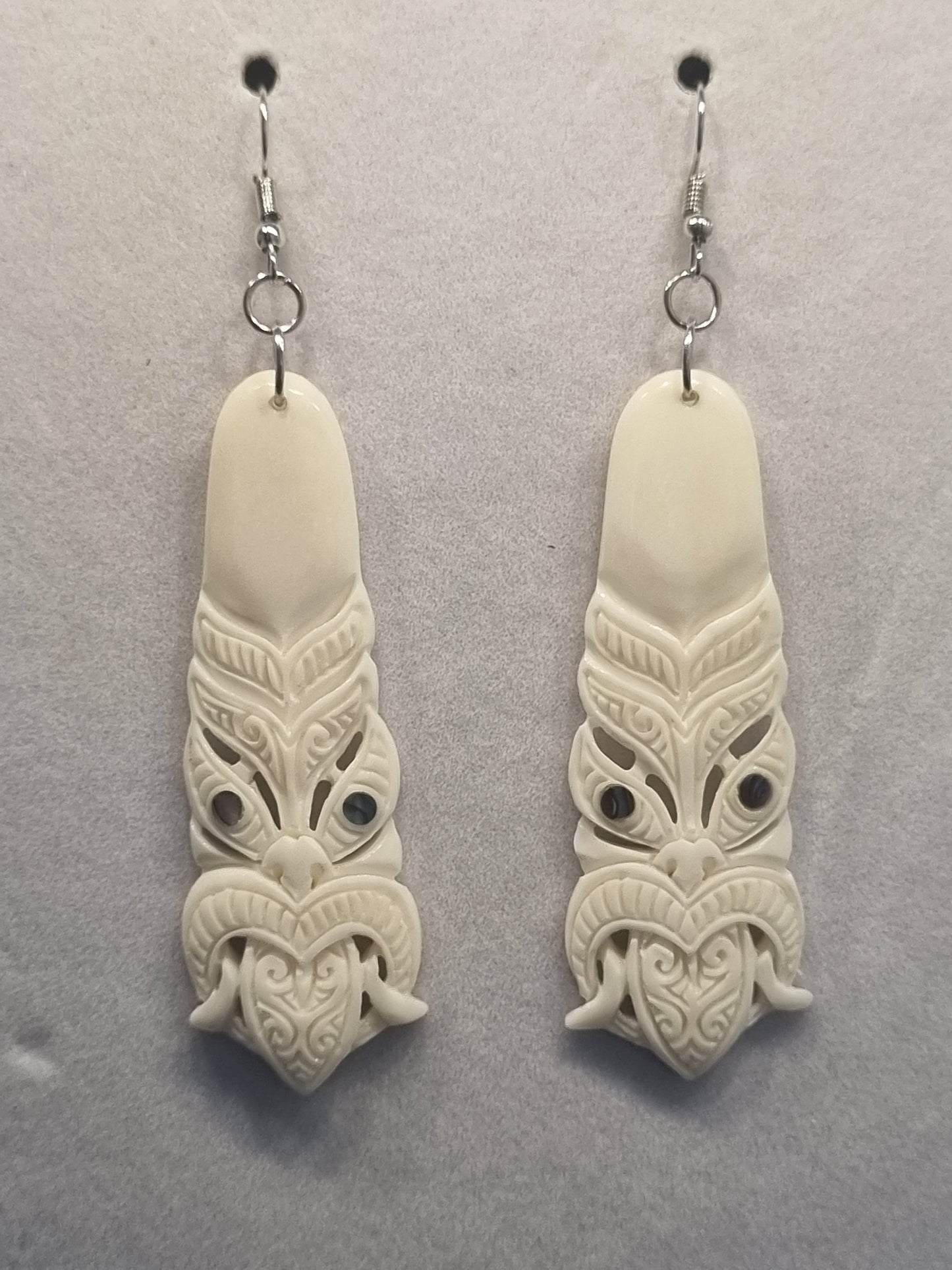 Bone earrings - Wheku